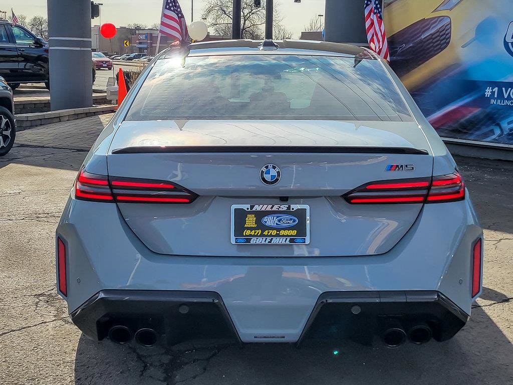2025 BMW M5 - Image 6