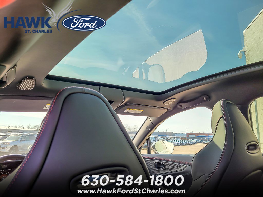 2025 ASTON MARTIN DBX - Image 12