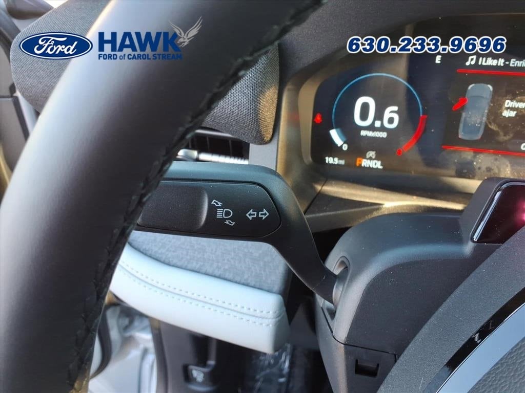 2025 FORD EXPLORER - Image 19