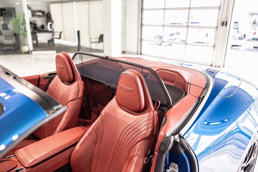 2022 ASTON MARTIN DB11 - Image 17