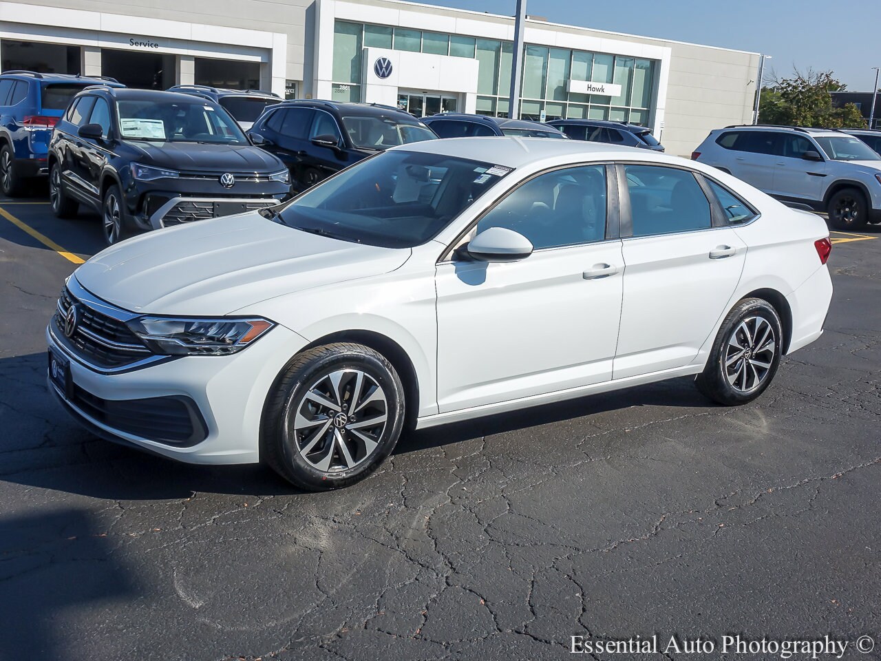 2022 Volkswagen Jetta S photo 2