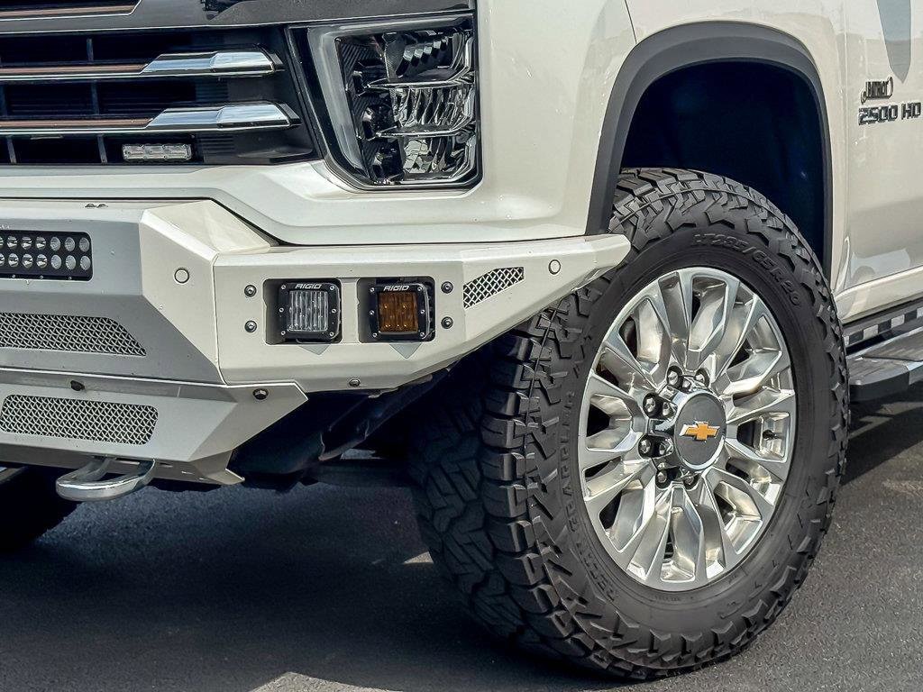 Used 2022 Chevrolet Silverado 2500HD High Country 4WD Crew Cab 159 High Country