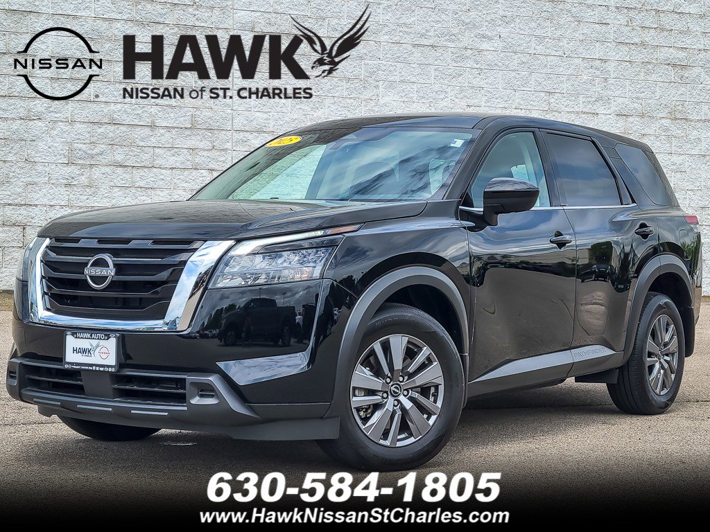 2025 Nissan Pathfinder S 4WD's photo