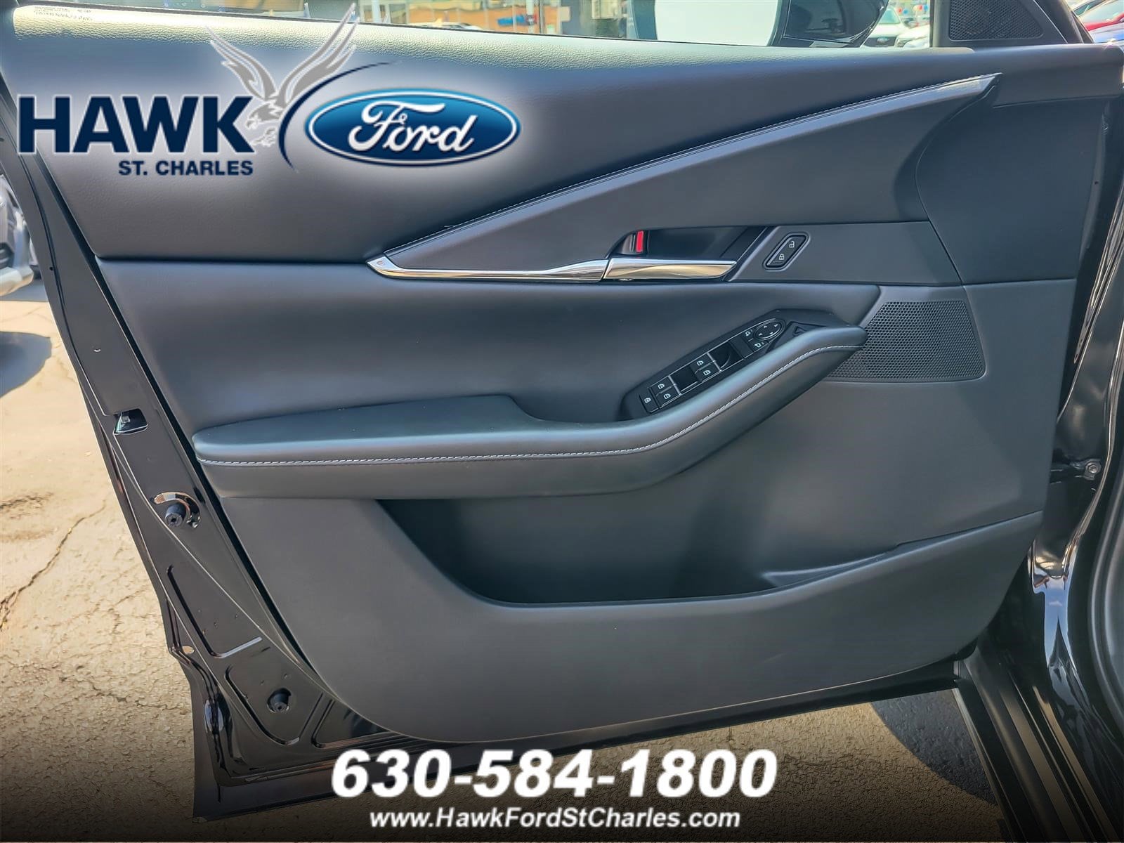 2025 MAZDA CX-30 - Image 17