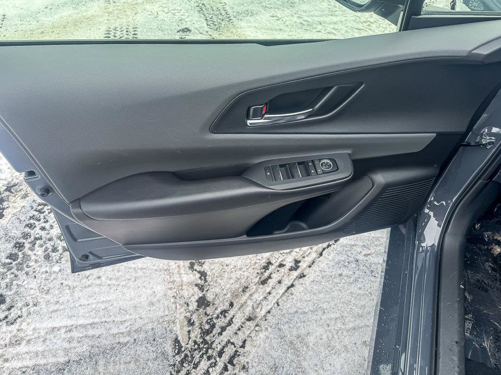 2025 TOYOTA PRIUS - Image 23