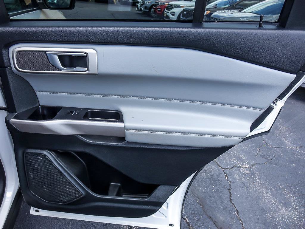 Photo 33