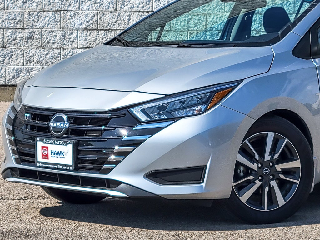 Used 2025 Nissan Versa SV SV CVT