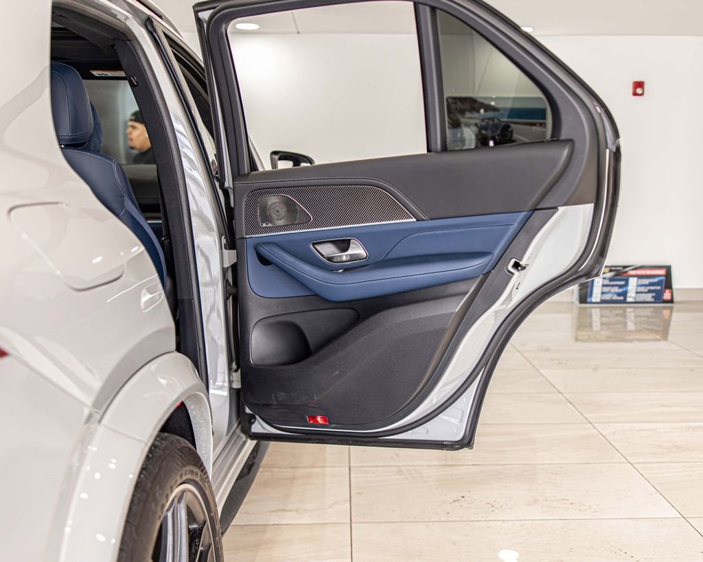 2025 Mercedes-Benz GLE AMG GLE63 S - Photo 40
