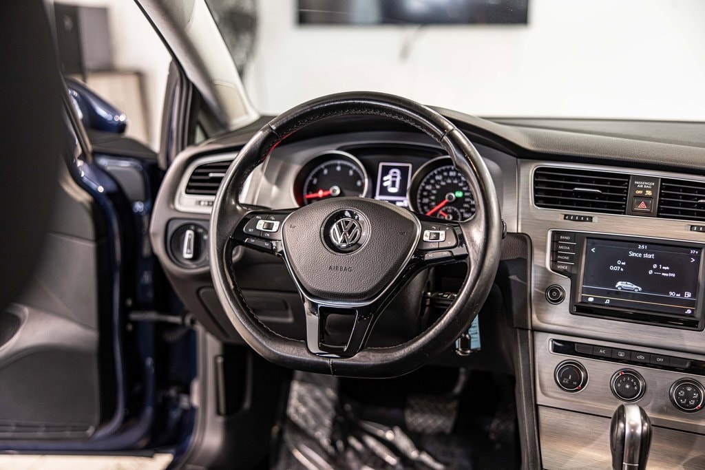 2016 VOLKSWAGEN GOLF - Image 35