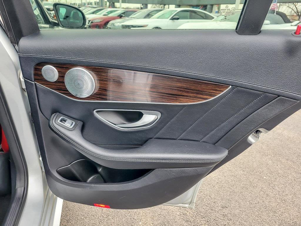 2017 MERCEDES-BENZ C-CLASS - Image 29
