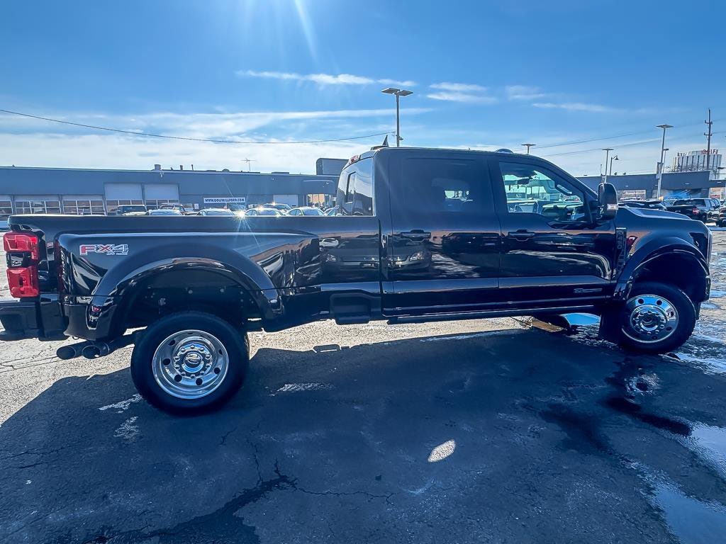 2025 FORD F-450 - Image 11
