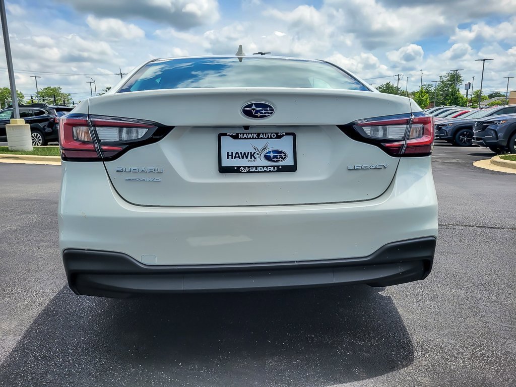 2025 Subaru Legacy Premium photo 3