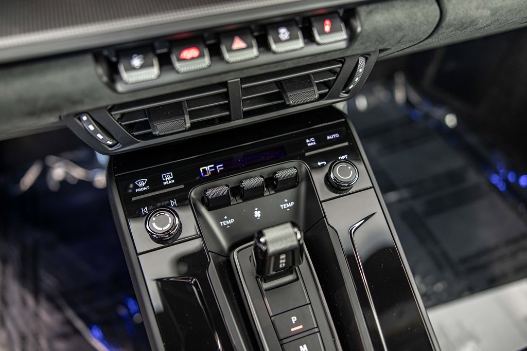 2026 PORSCHE 911 - Image 28