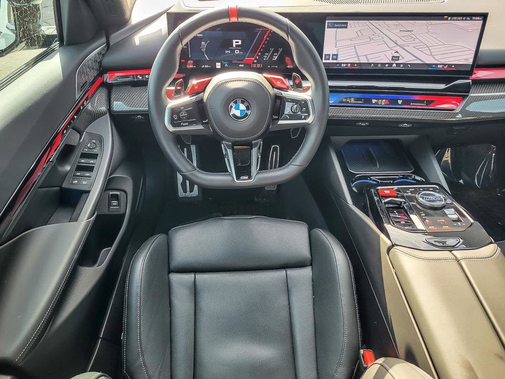 2025 BMW M5 - Image 14