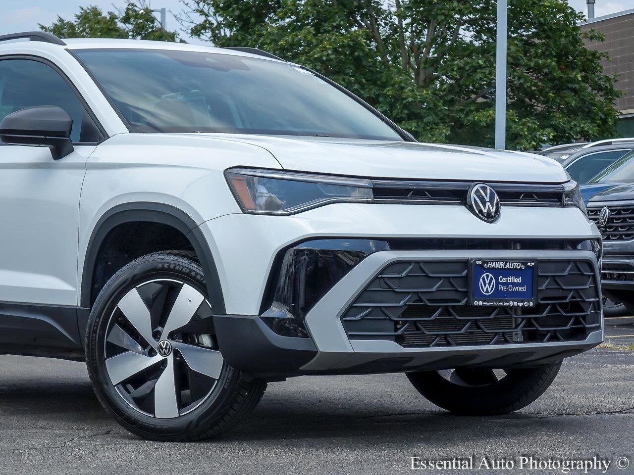 2025 Volkswagen Taos S photo 2