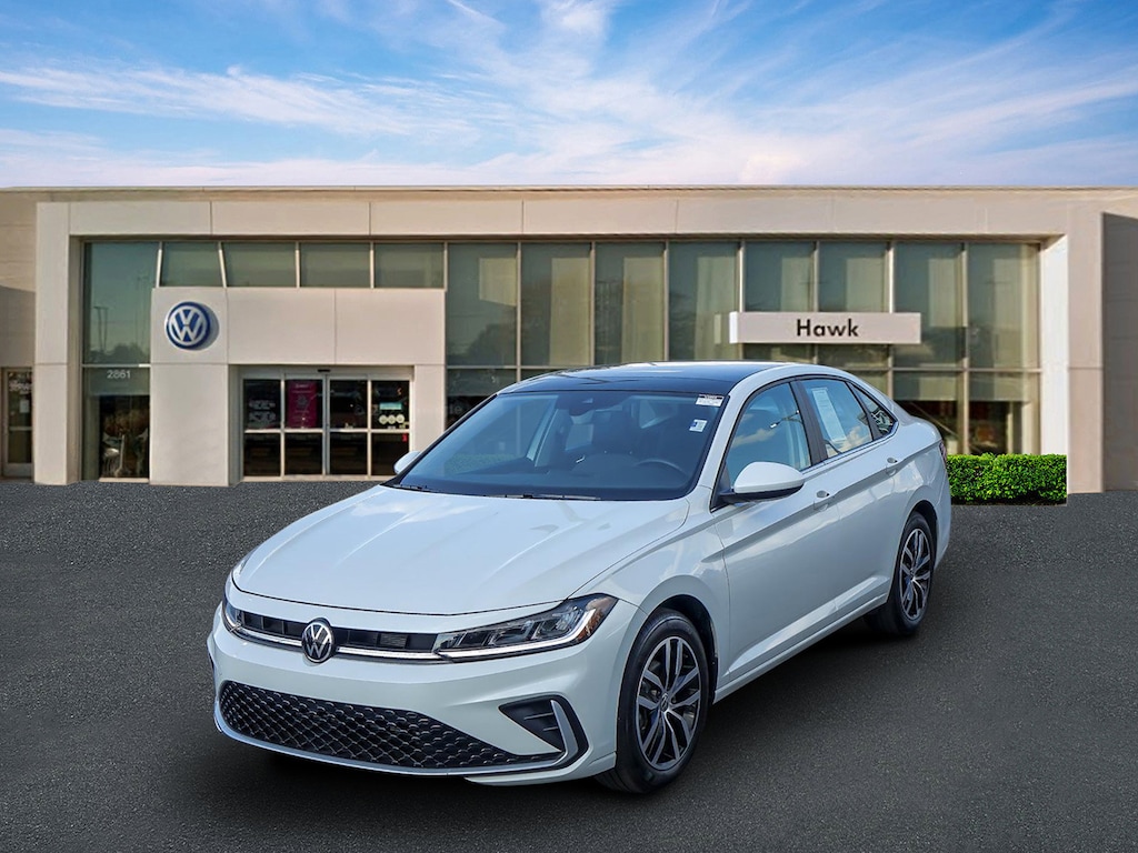 Used 2025 Volkswagen Jetta SE SE Auto