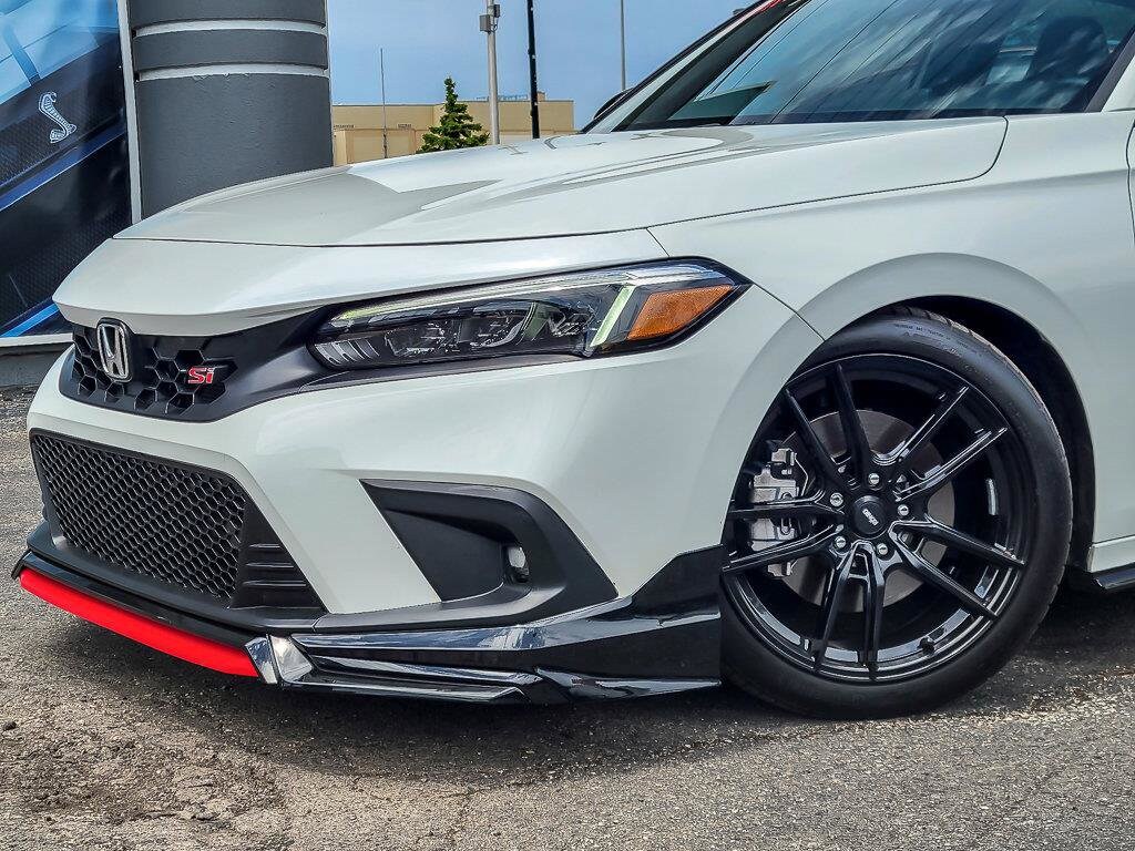 2024 Honda Civic Si photo 2