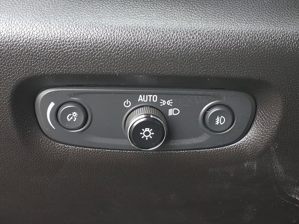 2021 CHEVROLET TRAVERSE - Image 19