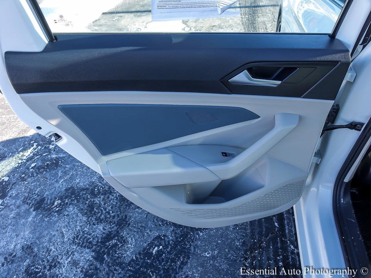 2025 VOLKSWAGEN JETTA - Image 19