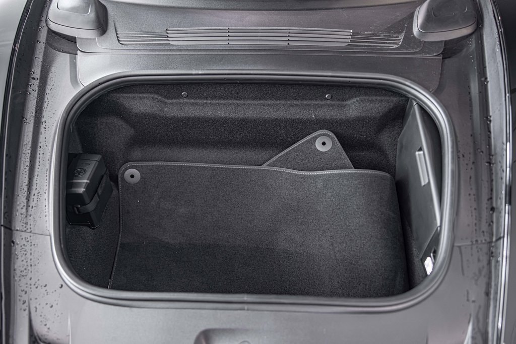 2026 PORSCHE 911 - Image 4