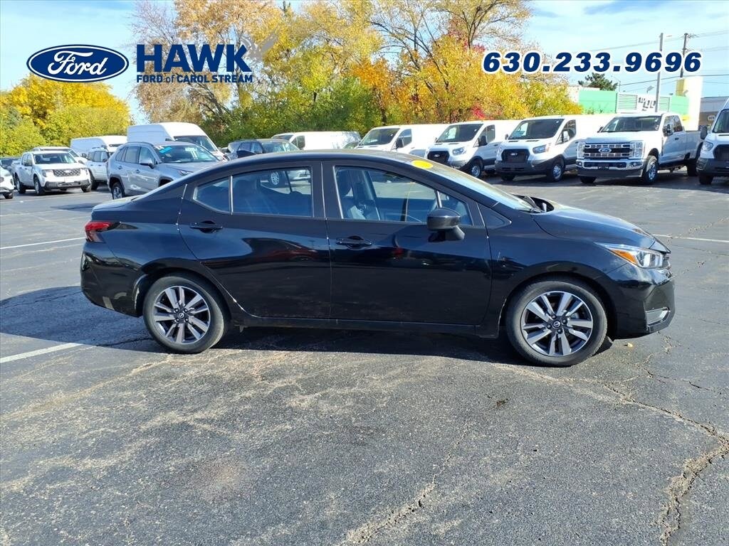 2023 Nissan Versa 1.6 SV photo 2