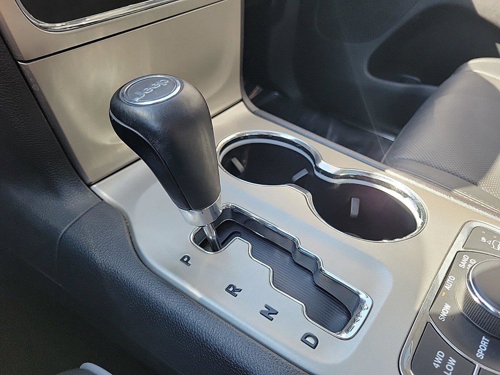 2013 JEEP GRAND CHEROKEE - Image 27