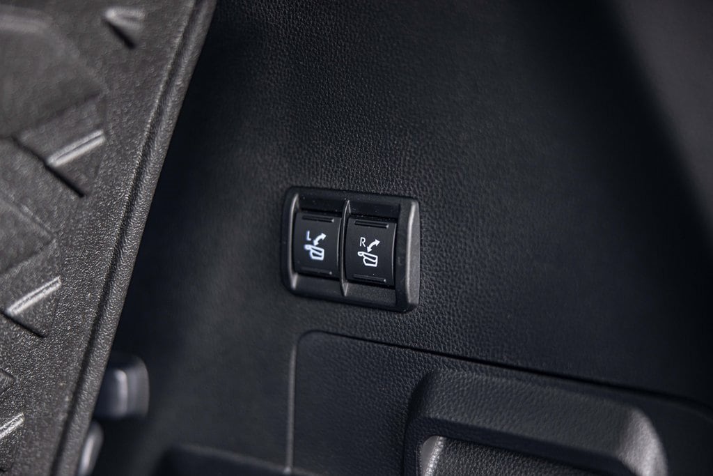 2024 TOYOTA SEQUOIA - Image 17