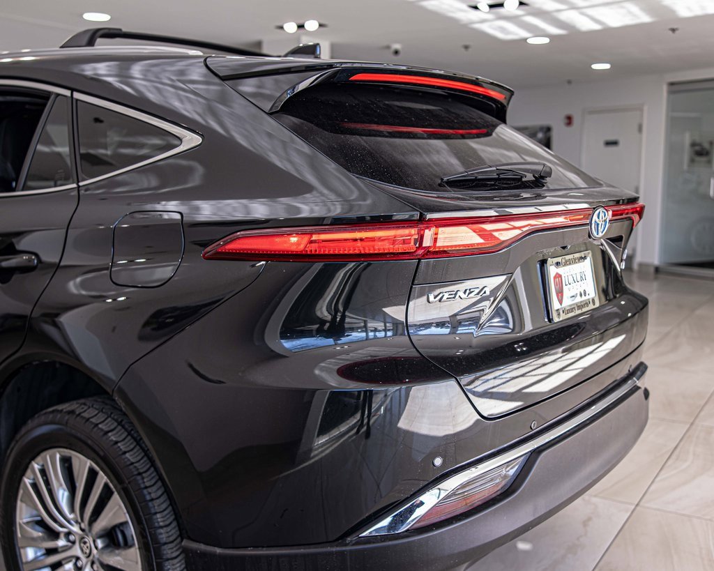 2022 TOYOTA VENZA - Image 14