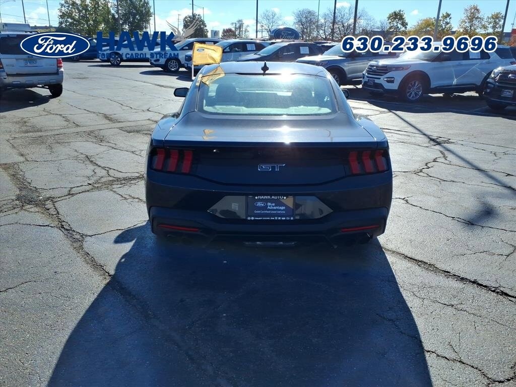 2024 Ford Mustang Premium GT photo 4