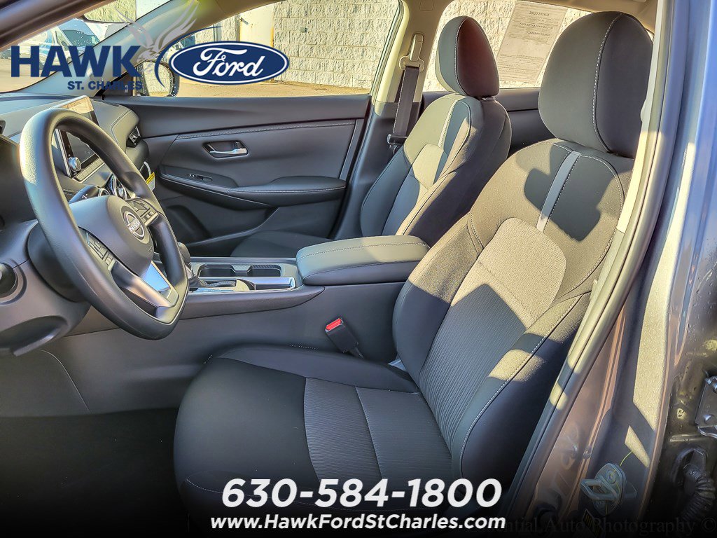 2025 NISSAN SENTRA - Image 8