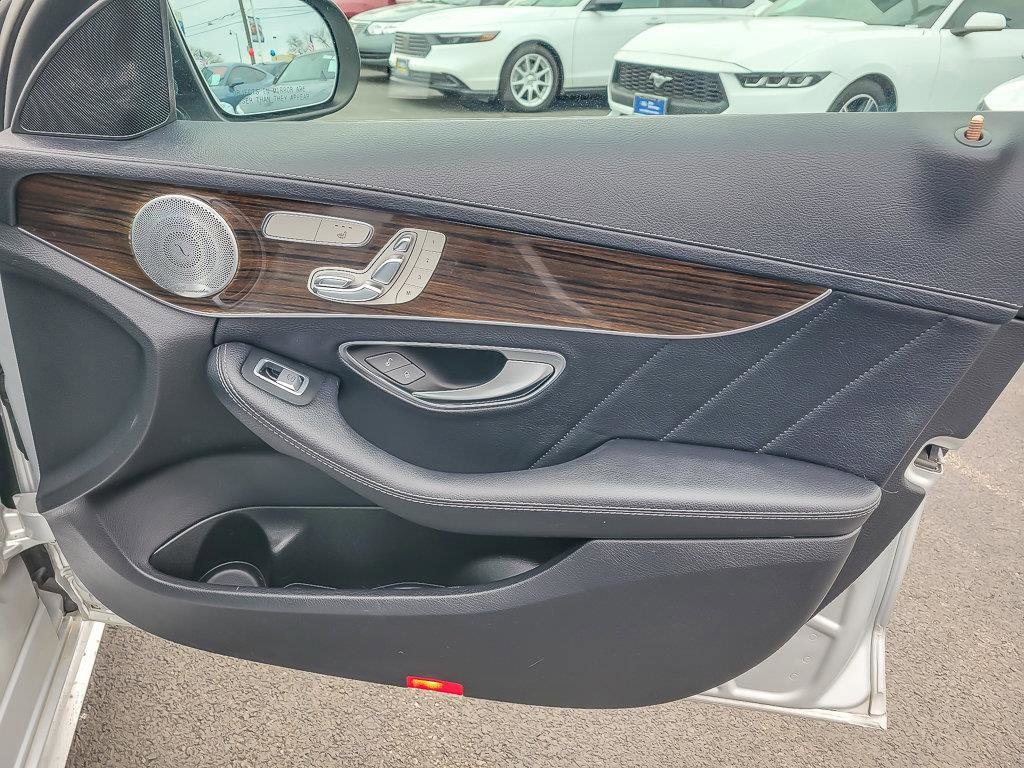 2017 MERCEDES-BENZ C-CLASS - Image 30