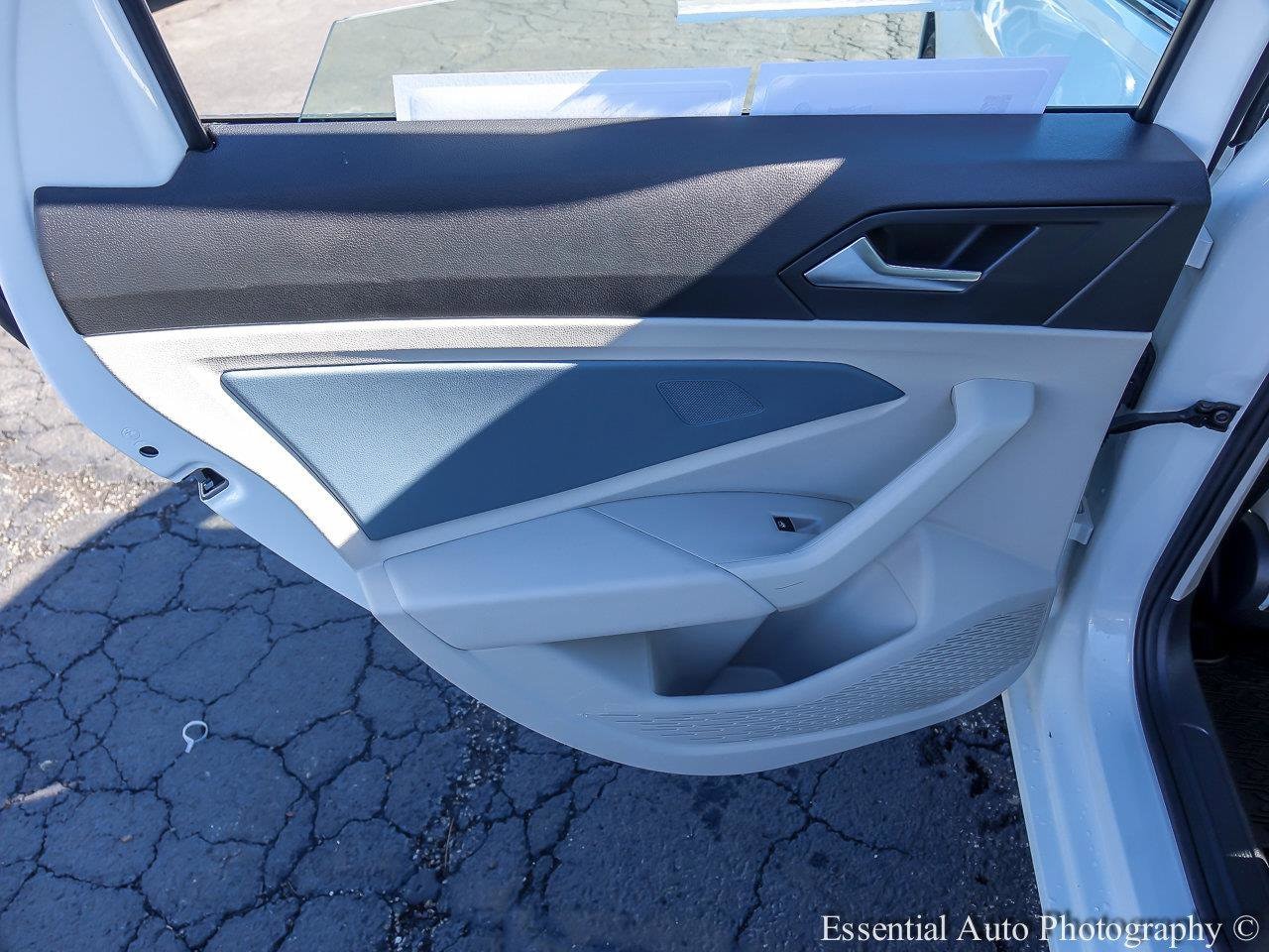 2025 VOLKSWAGEN JETTA - Image 18