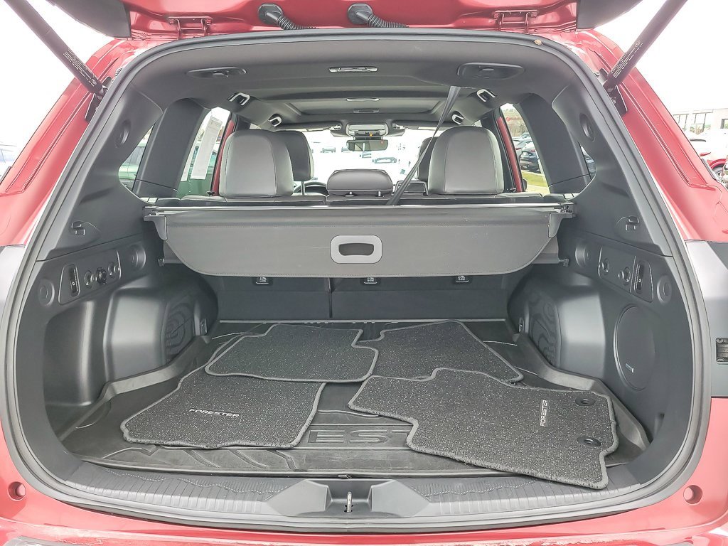 2025 SUBARU FORESTER - Image 19