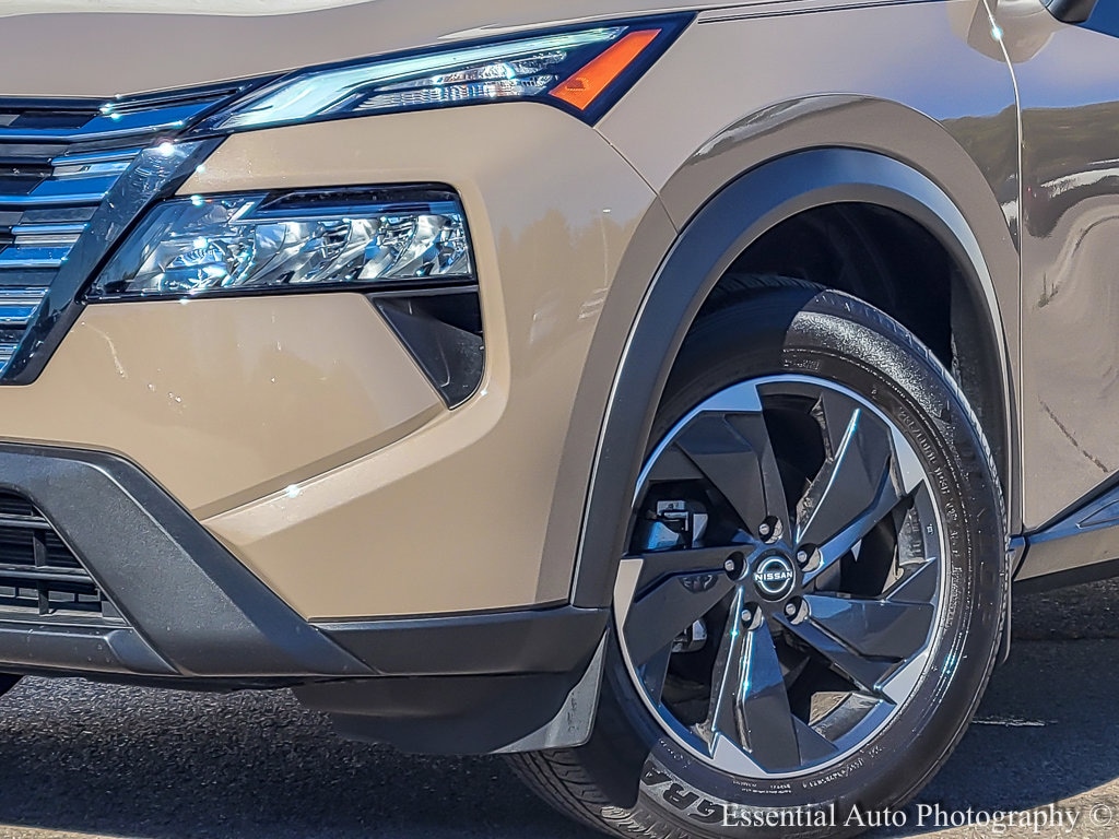 Used 2024 Nissan Rogue SV AWD SV