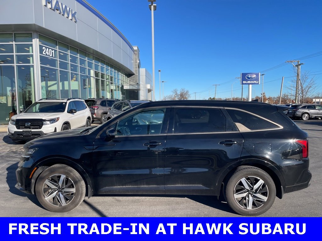 2021 Kia Sorento S photo 2