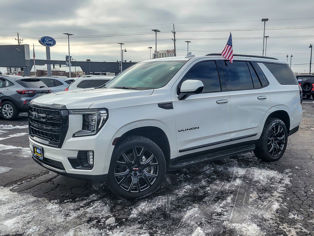 2021 GMC Yukon SLT's photo
