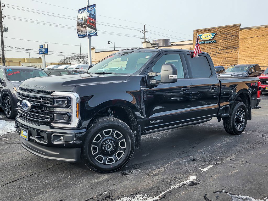 2026 Ford F-250 Super Duty Platinum's photo
