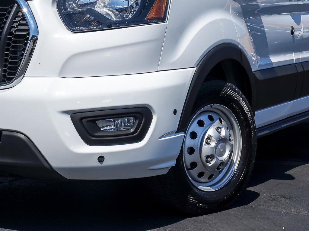 2024 Ford Transit Passenger XLT photo 2
