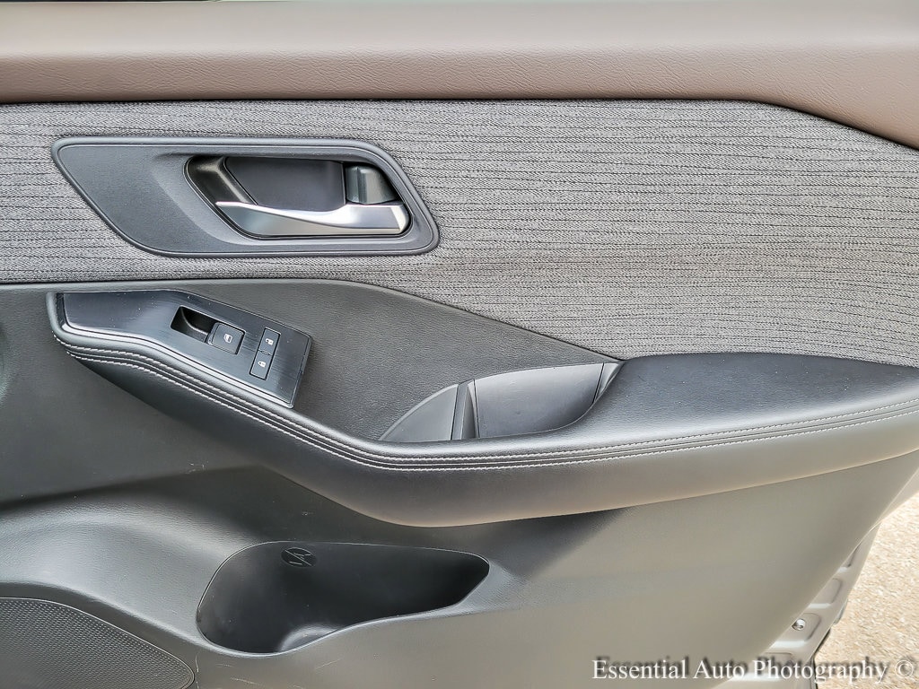 2023 NISSAN ROGUE - Image 20