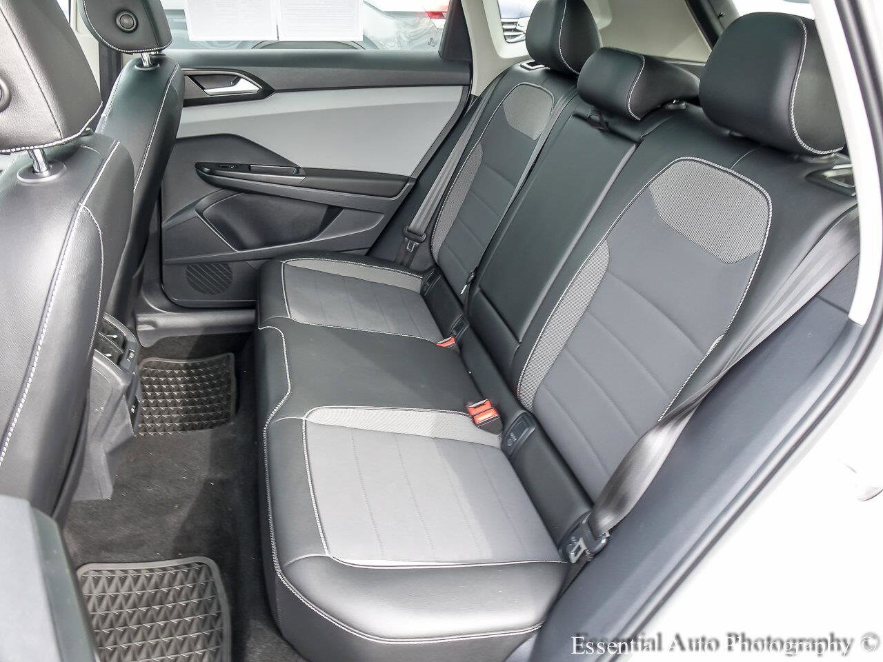 2023 VOLKSWAGEN TAOS - Image 10