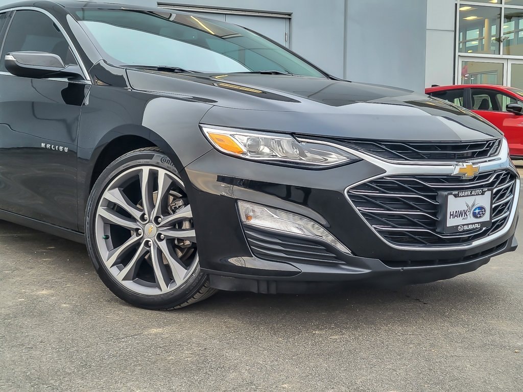 Used 2022 Chevrolet Malibu Premier with VIN 1G1ZE5SX7NF210933 for sale in Plainfield, IL