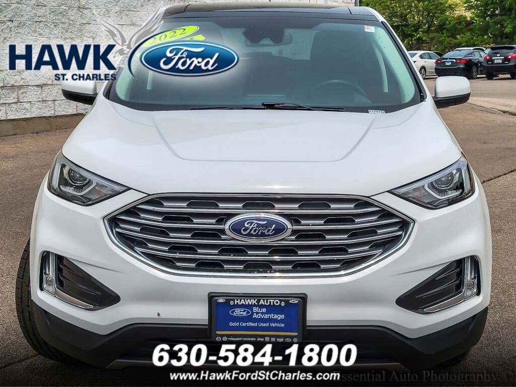 2022 Ford Edge SEL photo 4
