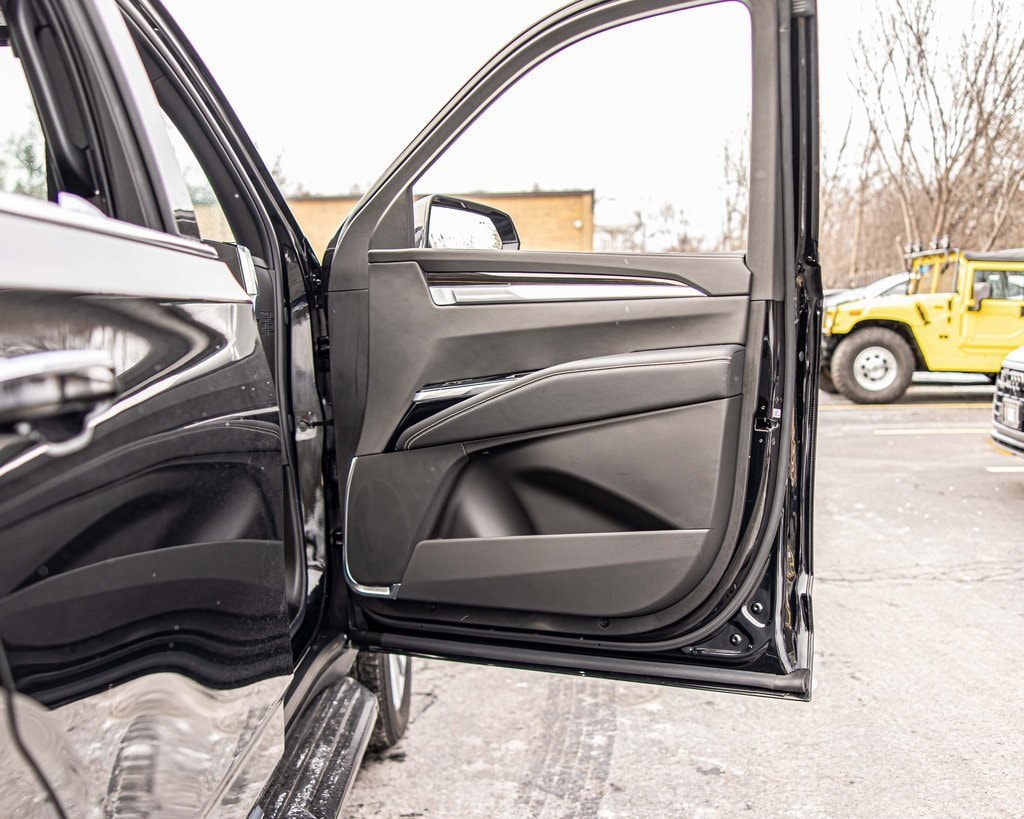 2025 CADILLAC ESCALADE - Image 43