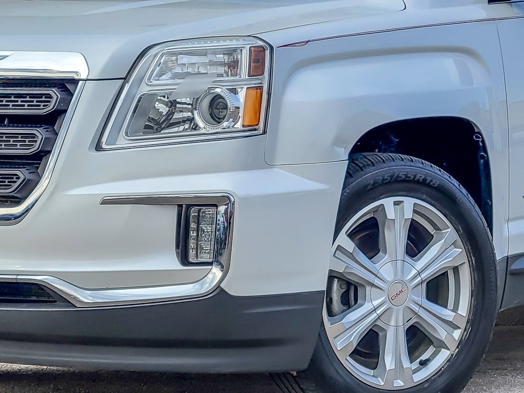 2017 GMC TERRAIN - Image 3