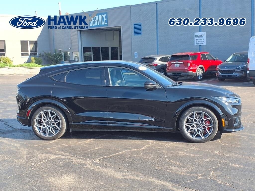 2024 Ford Mustang Mach-E GT photo 2