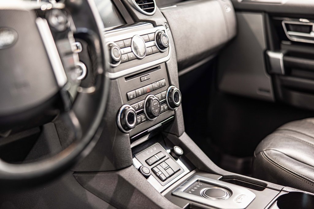 2016 LAND ROVER LR4 - Image 21