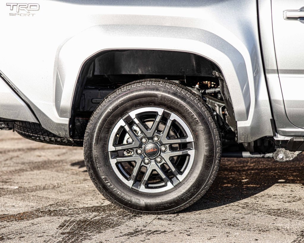 2025 TOYOTA TACOMA - Image 11