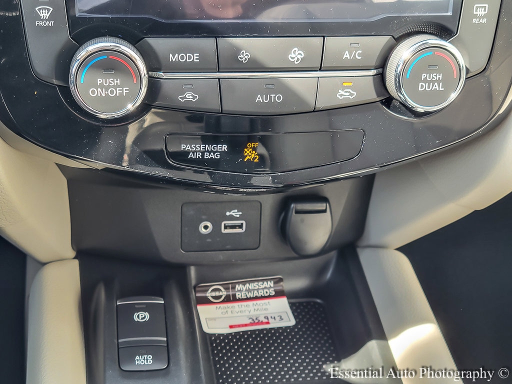 2021 NISSAN ROGUE SPORT - Image 15