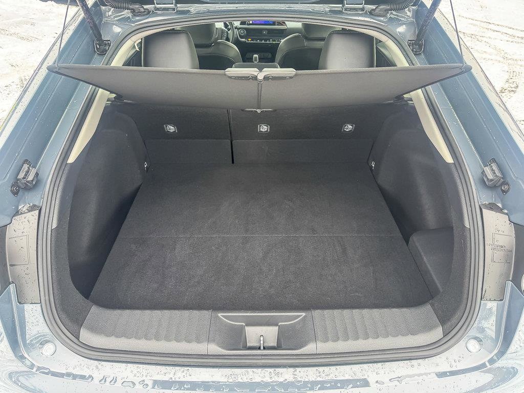 2025 TOYOTA PRIUS - Image 25