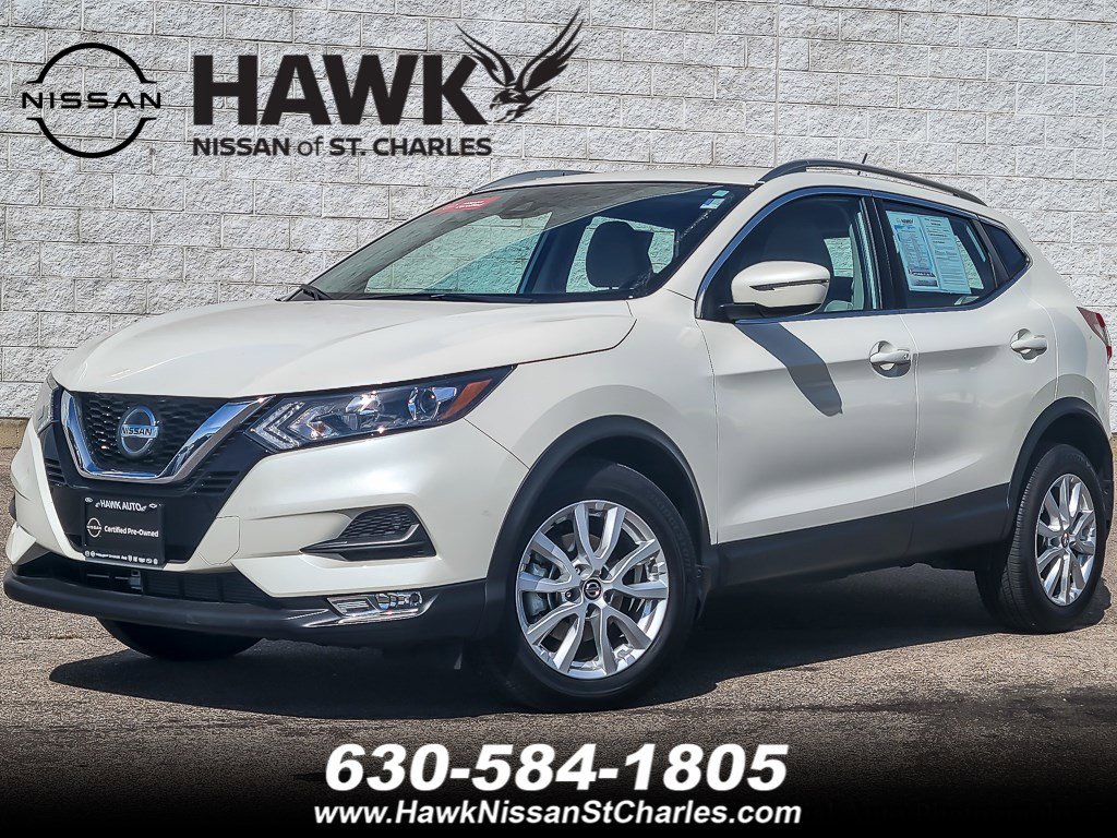 2022 Nissan Rogue Sport SV's photo